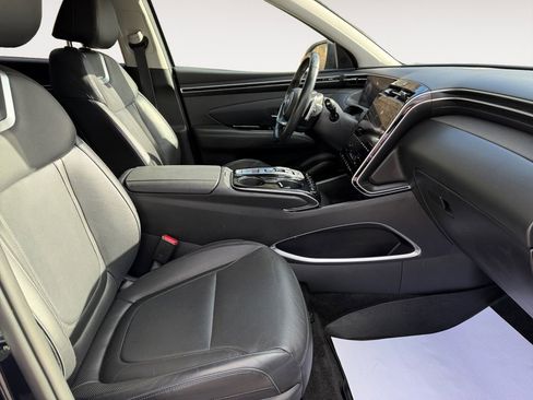 Certified 2022 Hyundai Tucson Limited w/ Cargo Package image 29