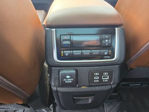 Used 2026 Subaru Ascent Touring AWD/4WD image 13