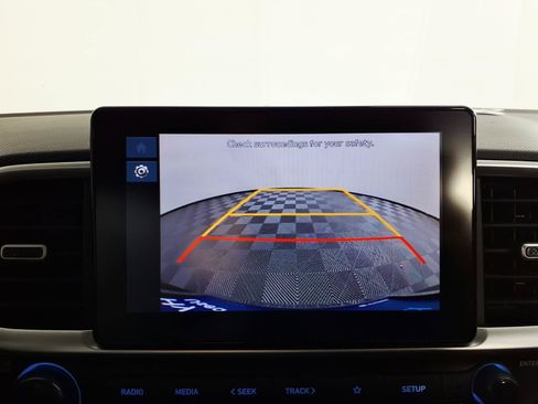 Certified 2026 Hyundai Venue SEL FWD image 19