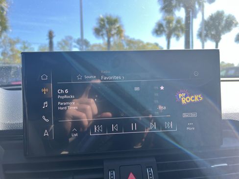 Used 2022 Audi Q5 2.0T Premium Plus image 23