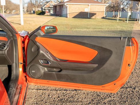 Used 2010 Chevrolet Camaro SS w/ RS Package RWD image 49