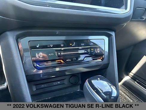 Used 2022 Volkswagen Tiguan SE R-Line AWD/4WD image 33