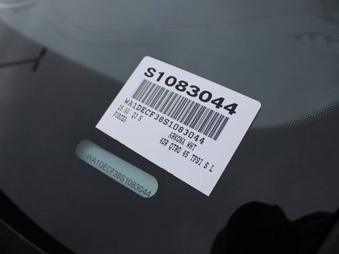 New 2025 Audi Q3 2.0T Premium image 31