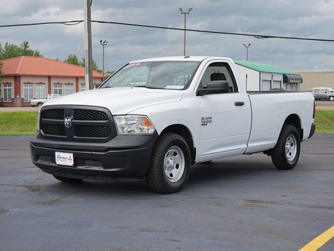 Used 2019 RAM 1500 Tradesman w/ Popular Equipment Group RWD image 7