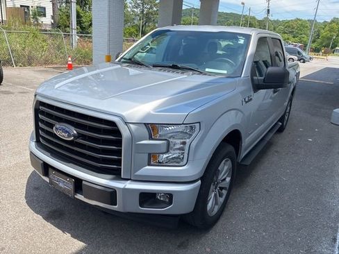 Used 2017 Ford F150 XL w/ Equipment Group 101A Mid RWD image 4