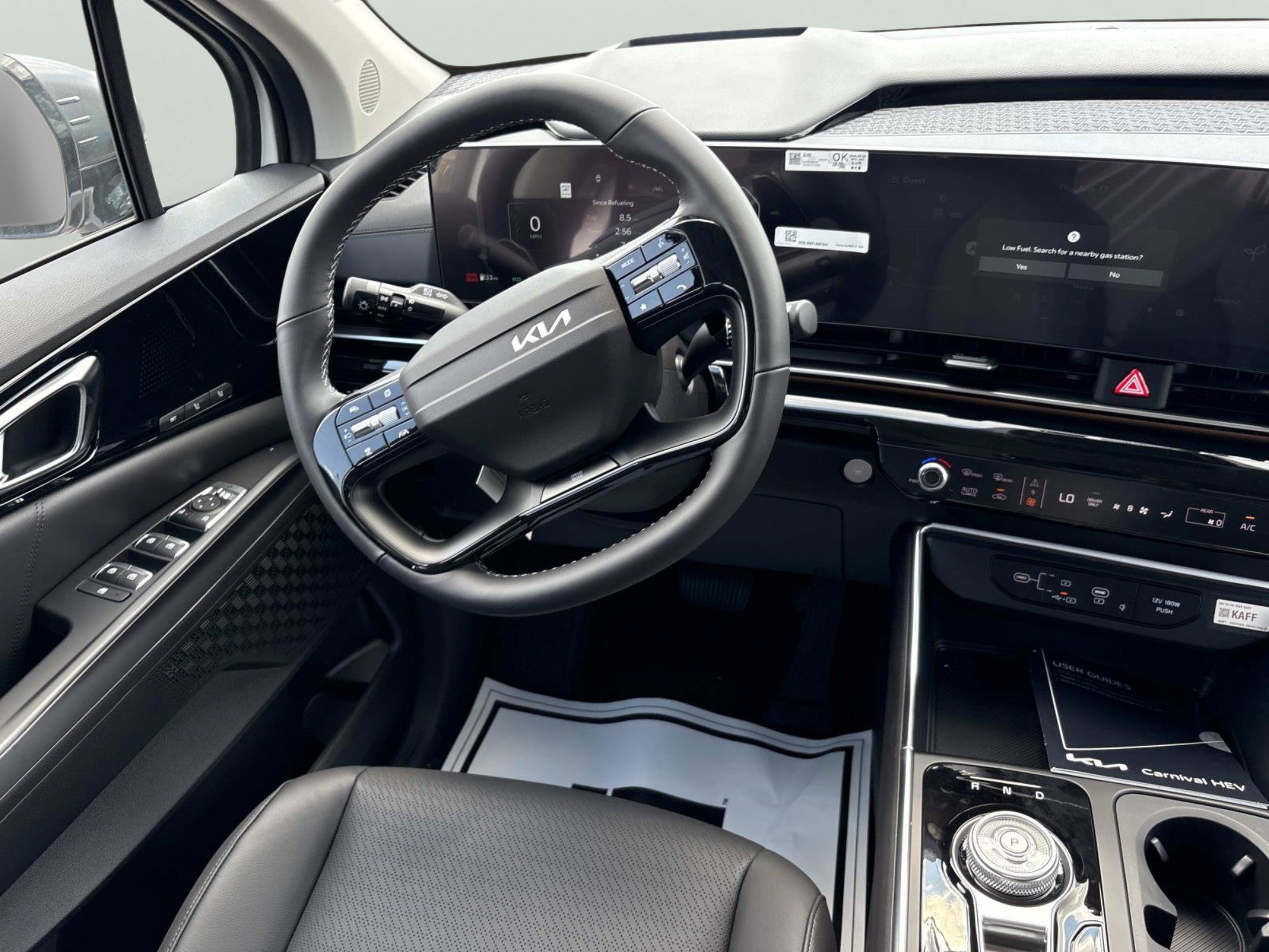 New 2027 Kia Carnival SX Prestige FWD image 11