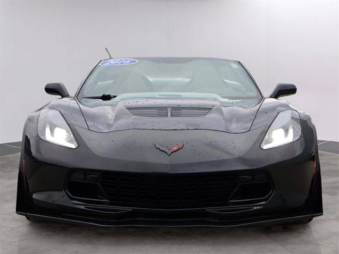 Used 2016 Chevrolet Corvette Z06 w/ 3LZ Preferred Equipment Group image 2