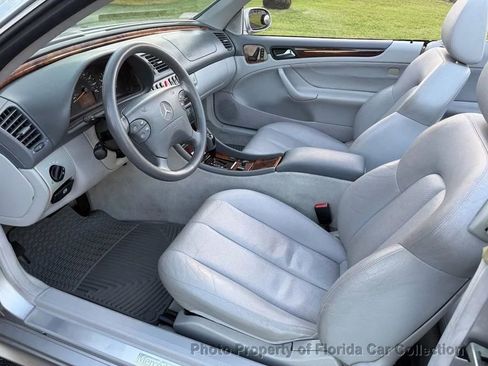 Used 2003 Mercedes-Benz CLK 320 Cabriolet image 7