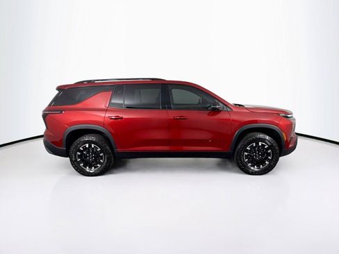 Used 2025 Chevrolet Traverse Z71 w/ Driver Confidence Package AWD/4WD image 11