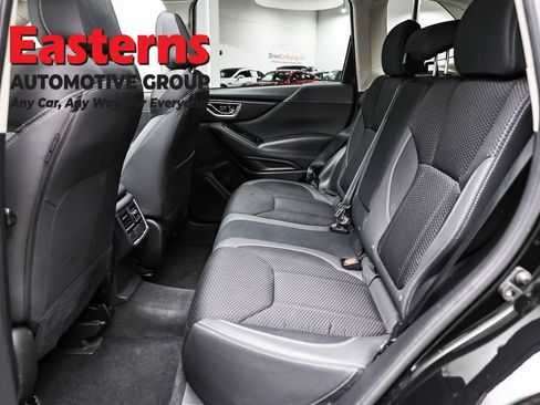 Used 2022 Subaru Forester Premium AWD/4WD image 24