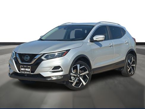 Used 2021 Nissan Rogue Sport SL w/ Premium Package image 1