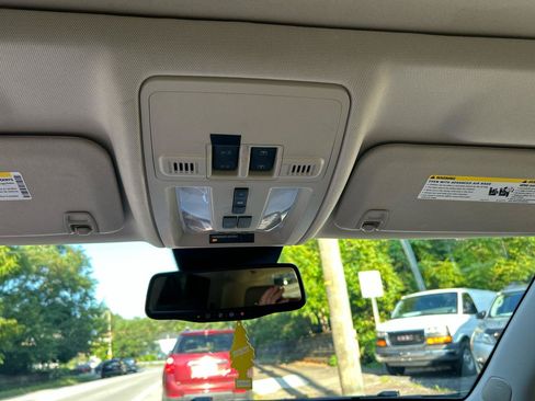 Used 2011 Cadillac SRX Luxury FWD image 63