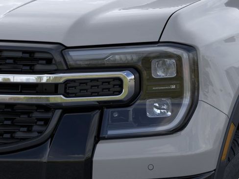 New 2026 Ford Ranger Lariat w/ FX4 Off-Road Package AWD/4WD image 18