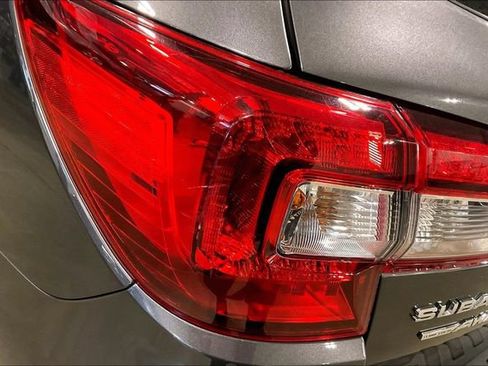Used 2019 Subaru Outback 2.5i Premium AWD/4WD image 29