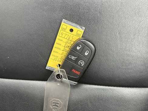 Used 2022 Dodge Durango GT image 31