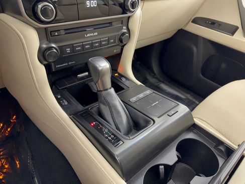 Certified 2023 Lexus GX 460 Premium w/ Premium Package AWD/4WD image 22