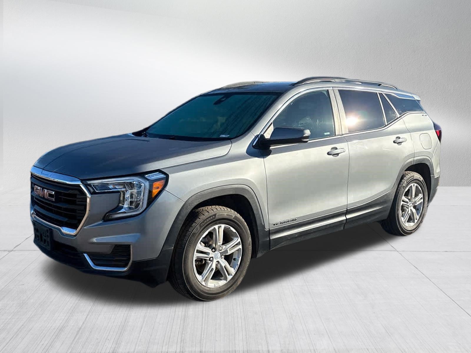 Used 2023 GMC Terrain SLE w/ Driver Convenience Package AWD/4WD image 11