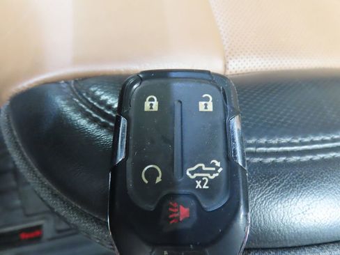 Used 2020 Chevrolet Silverado 3500 High Country w/ LPO, Dark Essentials Package AWD/4WD image 58