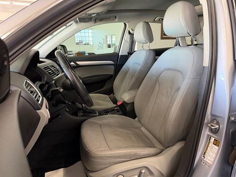 Used 2016 Audi Q3 2.0T Prestige image 26