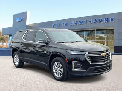 Used 2023 Chevrolet Traverse LS w/ Safety Package