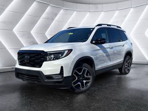 Used 2023 Honda Passport Elite image 1