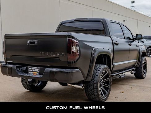 Used 2018 Toyota Tundra Platinum image 9