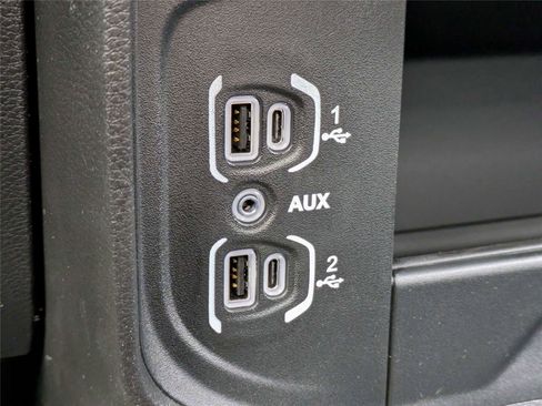 New 2026 RAM 3500 Tradesman AWD/4WD image 21