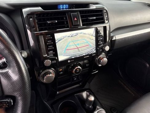 Used 2023 Toyota 4Runner TRD Off-Road Premium AWD/4WD image 19