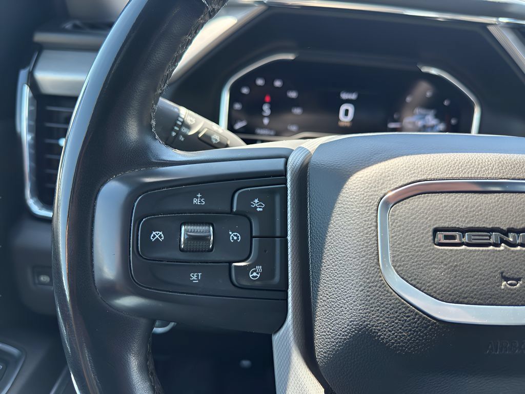 Used 2024 GMC Sierra 2500 Denali w/ Denali Reserve Package AWD/4WD image 24