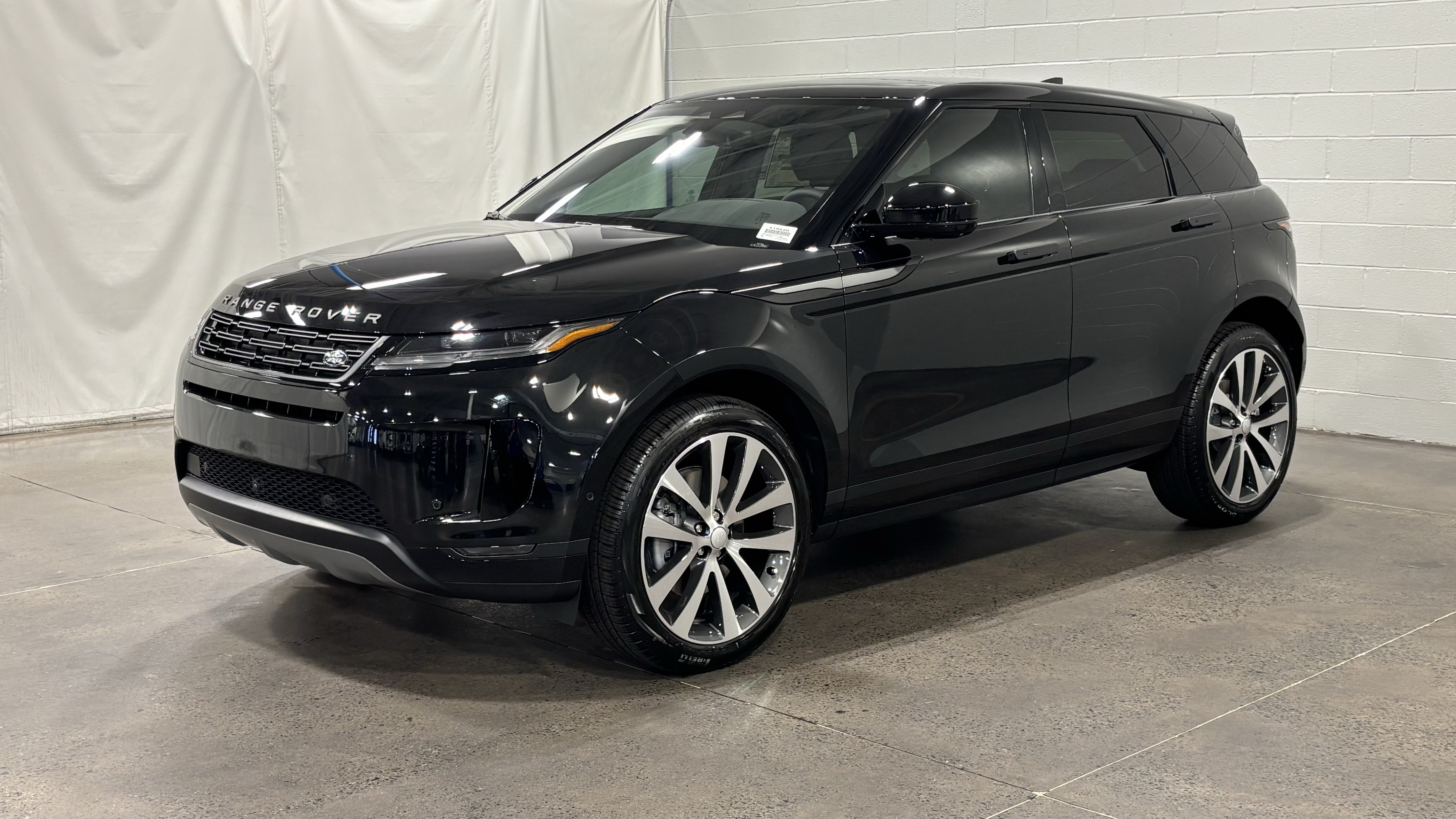 New 2026 Land Rover Range Rover Evoque S AWD/4WD image 1