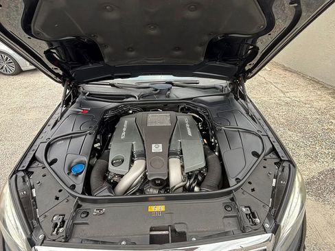 Used 2014 Mercedes-Benz S 63 AMG 4MATIC Sedan image 20