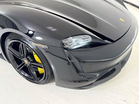 Used 2021 Porsche Taycan Turbo S w/ Premium Package AWD/4WD image 36