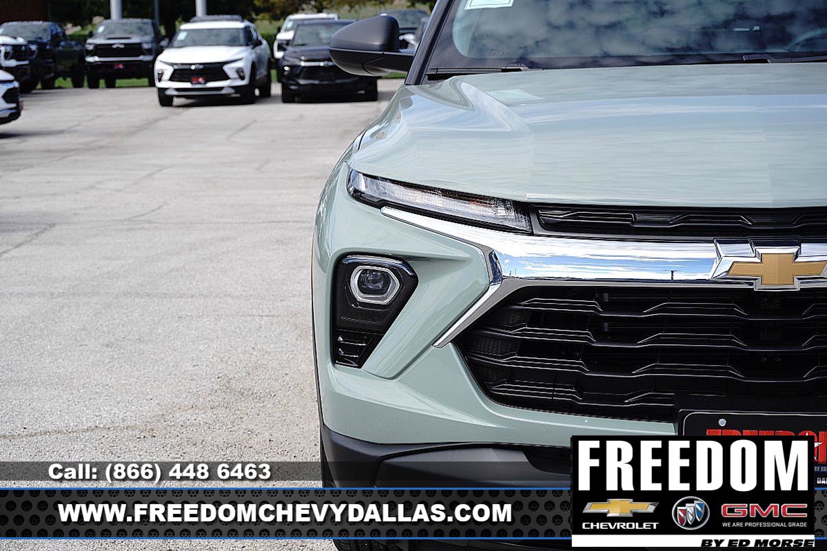 New 2026 Chevrolet TrailBlazer LS w/ LS Convenience Package FWD image 38