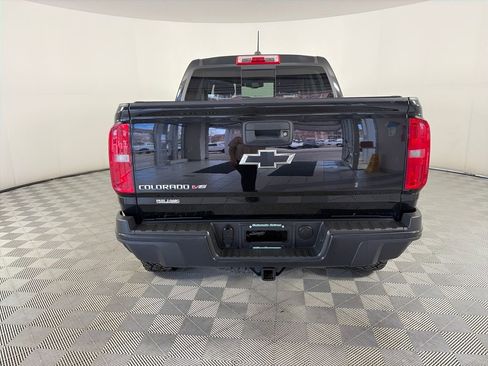 Used 2018 Chevrolet Colorado ZR2 image 6