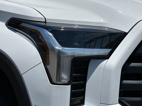 New 2026 Toyota Tundra SR5 RWD image 29
