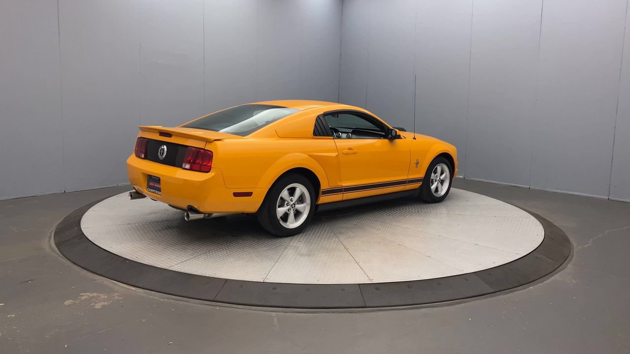 Used 2008 Ford Mustang Coupe RWD image 5