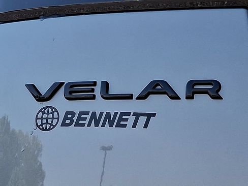 New 2026 Land Rover Range Rover Velar Dynamic SE AWD/4WD image 18