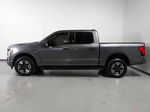 Used 2023 Ford F150 Lightning XLT image 8