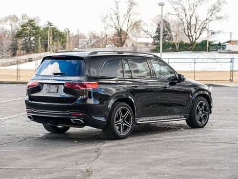 Used 2022 Mercedes-Benz GLS 450 4MATIC image 5