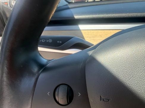 Used 2019 Tesla Model 3 Standard Range Plus RWD image 21