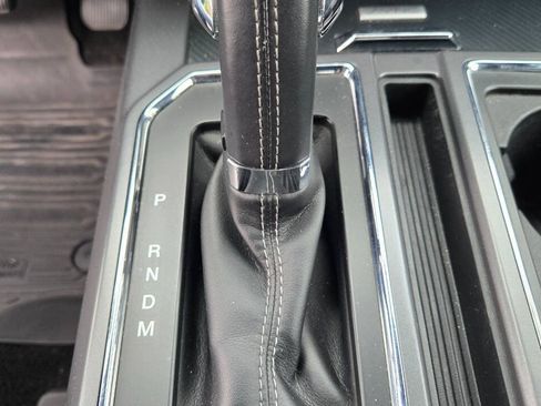 Used 2018 Ford F150 XLT w/ Equipment Group 302A Luxury AWD/4WD image 23