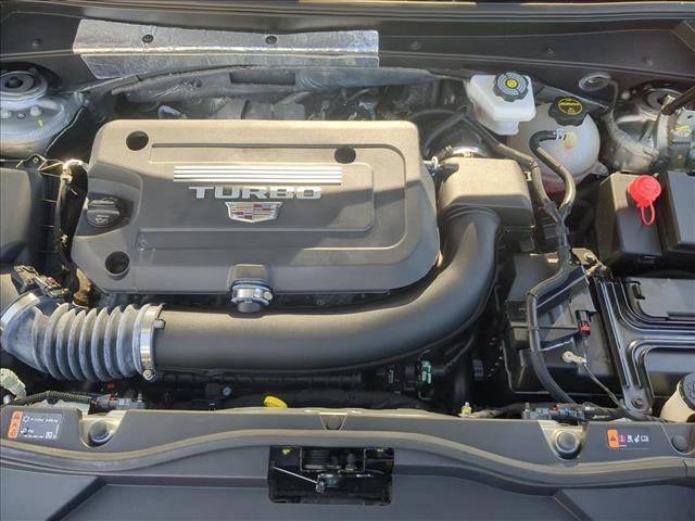 Used 2025 Cadillac XT4 Premium Luxury FWD image 24