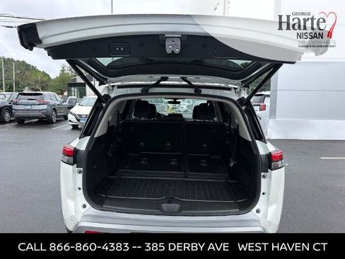 Certified 2023 Nissan Pathfinder SL w/ Lighting Package (N92) AWD/4WD image 22