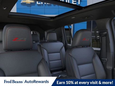 New 2026 Chevrolet Traverse Z71 w/ Driver Confidence Package AWD/4WD image 24