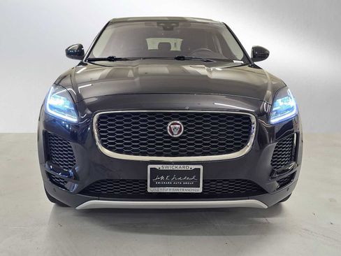 Used 2018 Jaguar E-PACE SE image 8