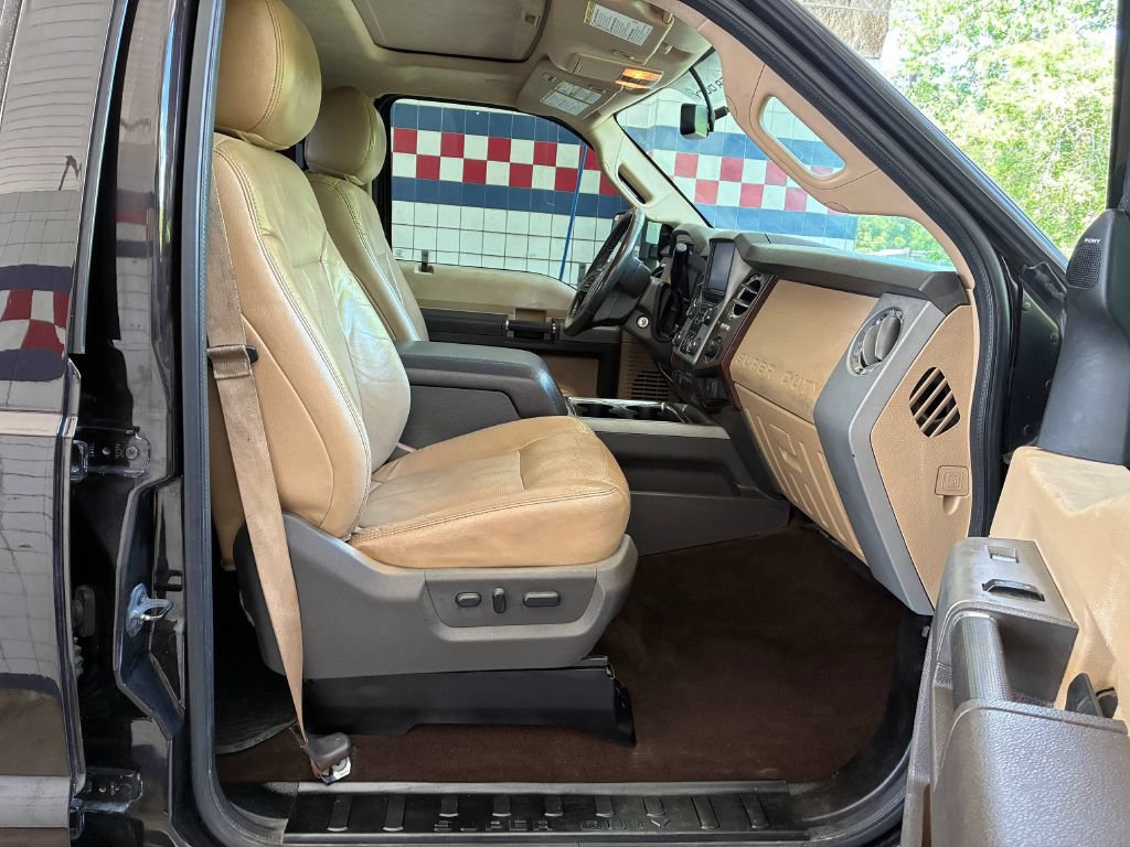 Used 2013 Ford F250 Lariat w/ Lariat Ultimate Pkg AWD/4WD image 15