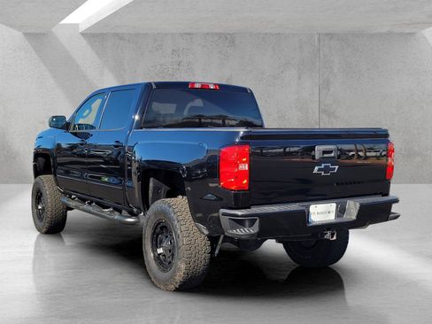 Used 2018 Chevrolet Silverado 1500 LT w/ All Star Edition image 6