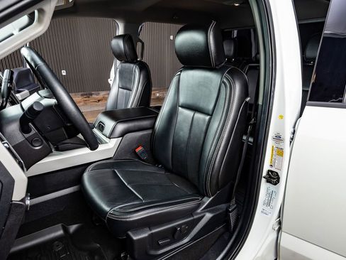 Used 2020 Ford F250 Lariat image 29