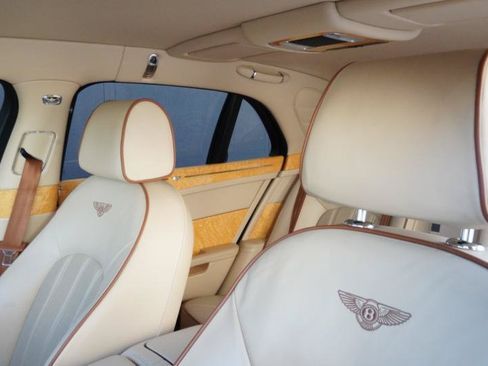 Used 2012 Bentley Mulsanne RWD image 33
