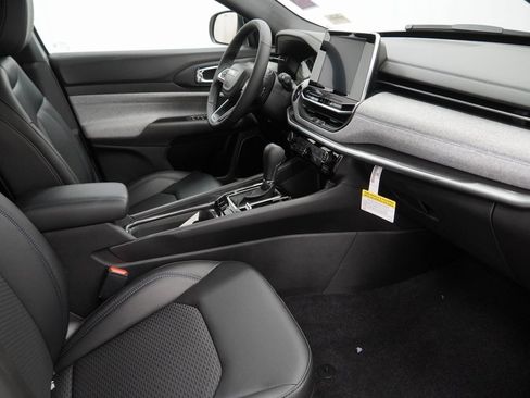 New 2026 Jeep Compass Latitude image 34